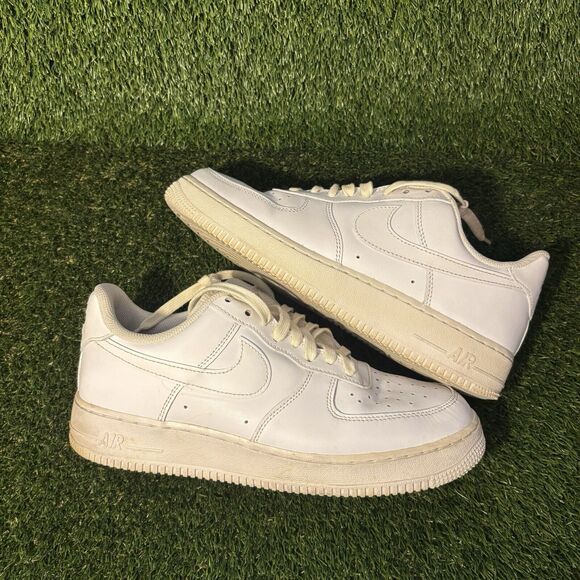 Size 8 - Nike Air Force 1 \'07 Low Triple White main image 6